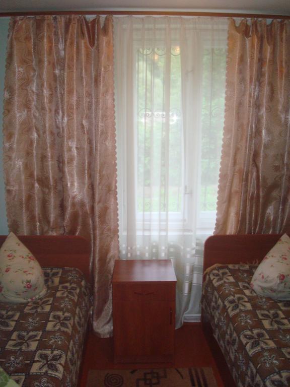 Prut Hotel Jaremtsje Kamer foto