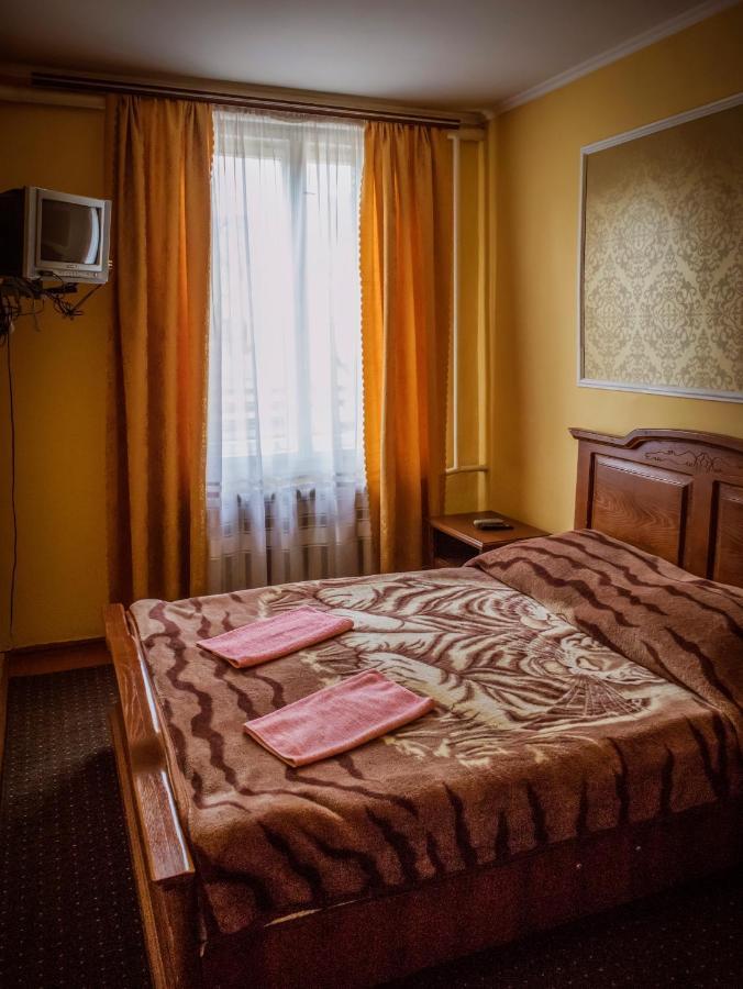 Prut Hotel Jaremtsje Buitenkant foto