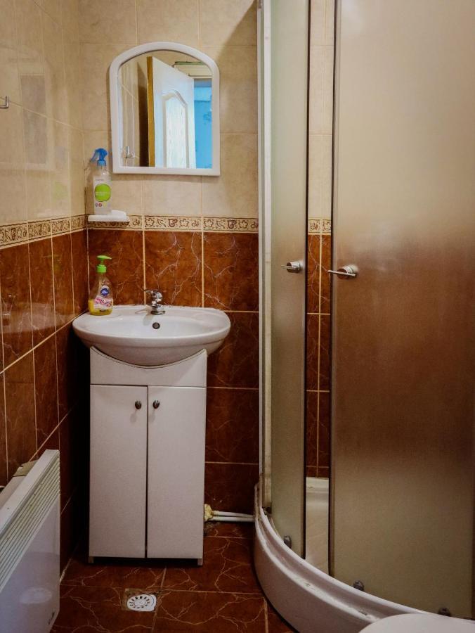 Prut Hotel Jaremtsje Buitenkant foto